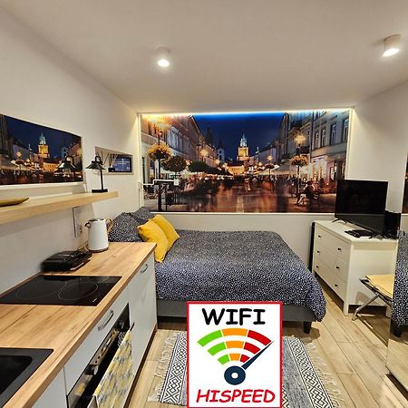 Max Apartamenty Lublin Studio Przy Zamku Екстер'єр фото